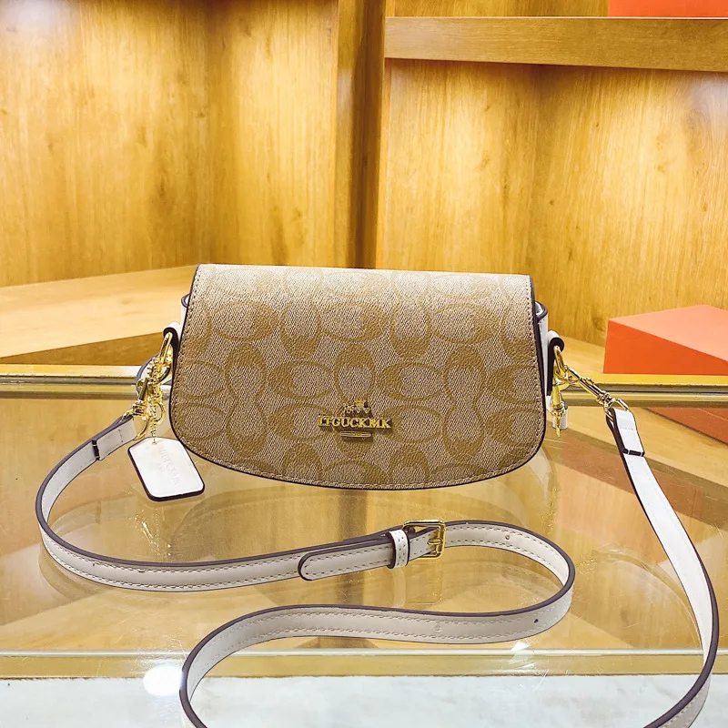 

Vintage Floral Print Saddle Bag 2025, Artistic Crossbody Purse for Women, Boho Chic Shoulder Bag, Unique Retro Style