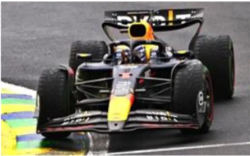 

Sparky 1:64 Oracle Racing RB20 No.1 Winner Brazillian GP 2024 Max Verstappen Die-Cast Car Model Collection Miniature