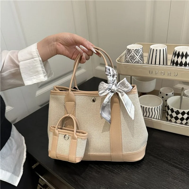 

Fashionable Leather Women's Messenger Bag Luxury Brand Classic Elegant Elegant Lining Trendy Commuter Daily Vintage Bag​