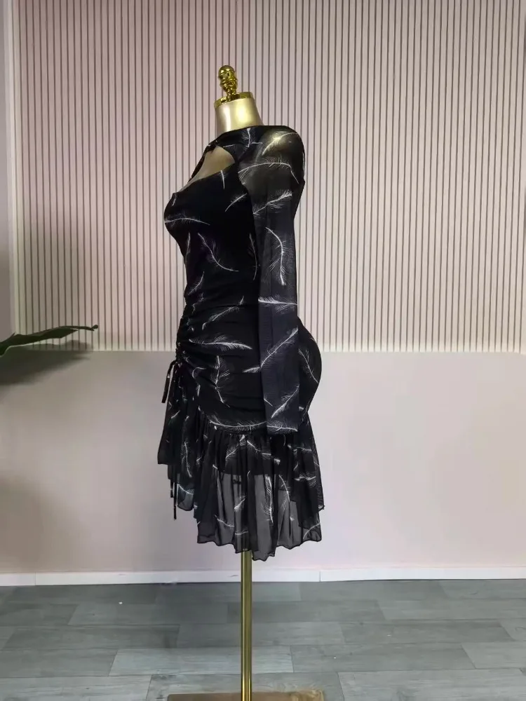 فستان نسائي قصير جديد لعام 2026 بأكمام كاملة مطبوع وكشكشة مكدسة فستان قصير للخريف والسهرات وحفلات أعياد الميلاد والعطلات فساتين مثيرة #3