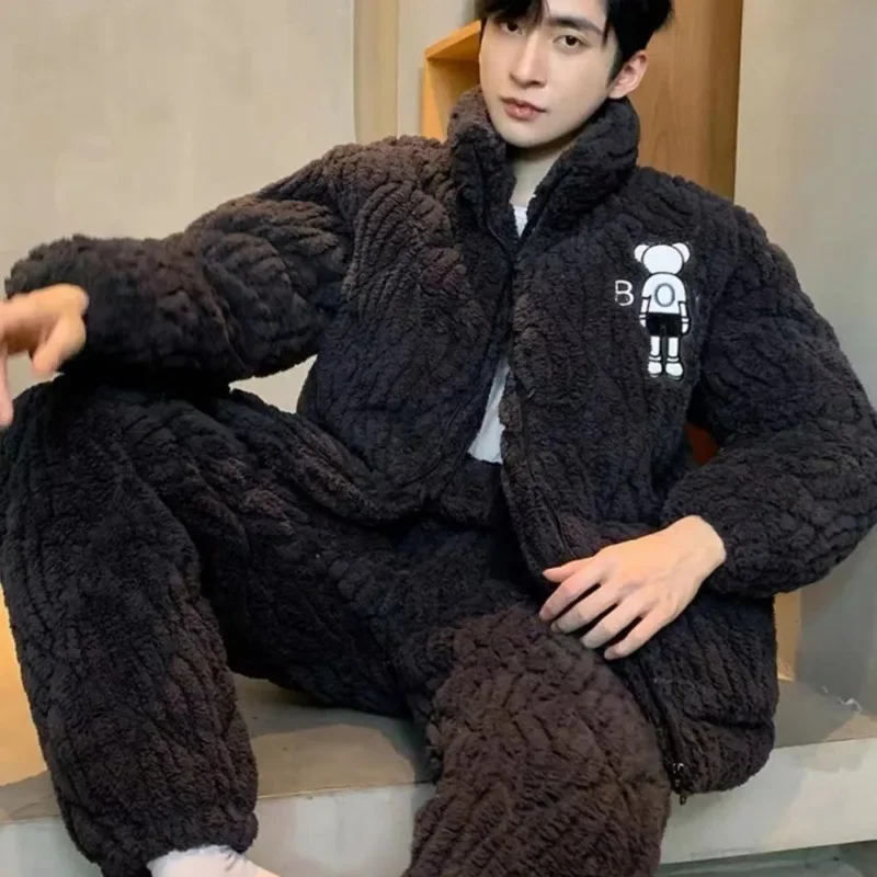 ชุดนอนผู้ชายฤดูหนาวสามชั้น Quilted Thicken Loungewear ขนแกะเรียงรายแฟชั่นชายหนุ่ม Coral Super หนา Homewear ชุด