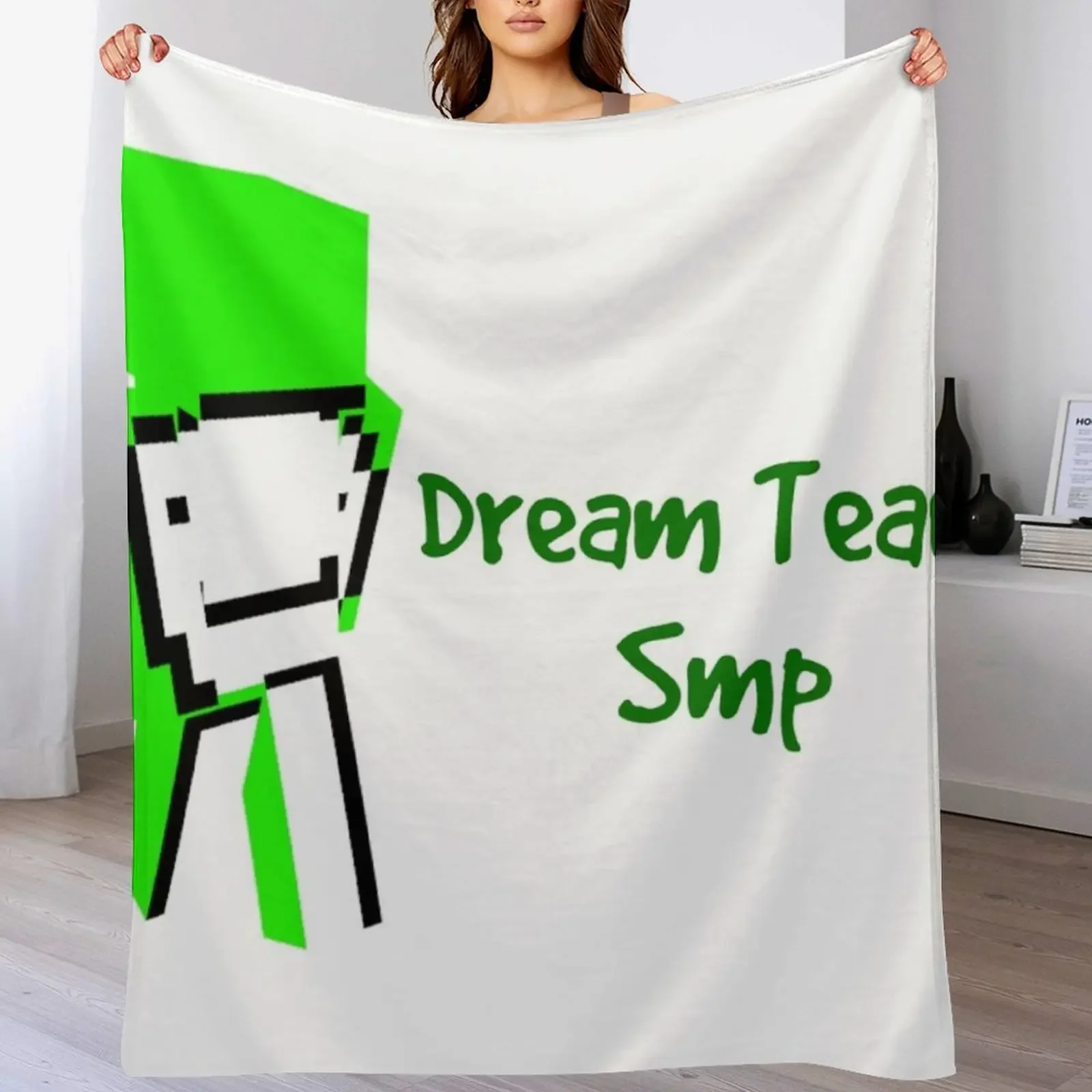 

Dream Team SMP design 2 Throw Blanket Reusable Durable Soft Blanket for All Seasons