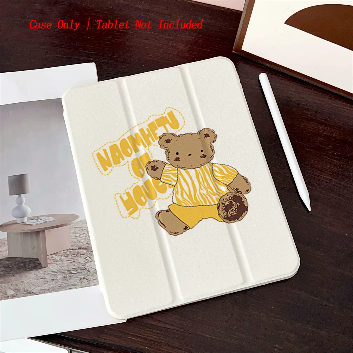 

Adorable Brown Bear with Yellow Outfit Design iPad Case For Apple iPad Pro 12.9 Air 5 Mini 6 9th Gen Slim Anti-Scratch Cover