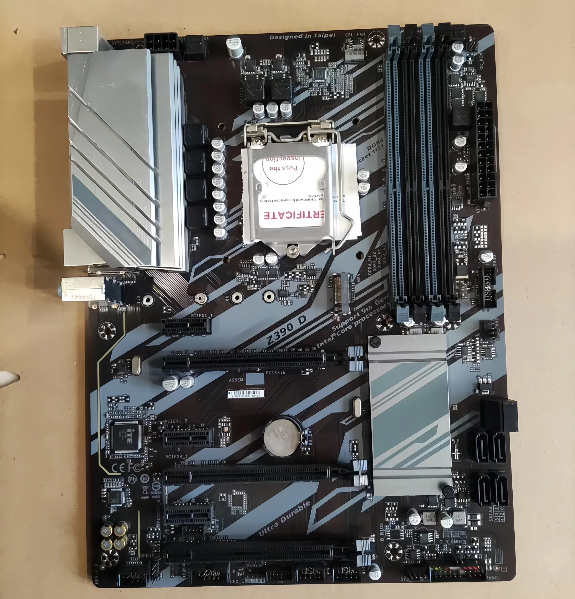 For Gigabyte Z390 D Motherboard  LGA 1151 DDR4 M.2 Mainboard 100% Tested OK Fully Work
