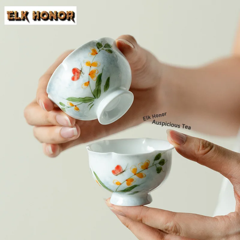

2pc/lot Hand-painted Butterfly Petal Teacup Ancient Tea Bowl Mug Tea-tasting Smelling Cup Chazhan Master Cups Tea Ceremony 40ml