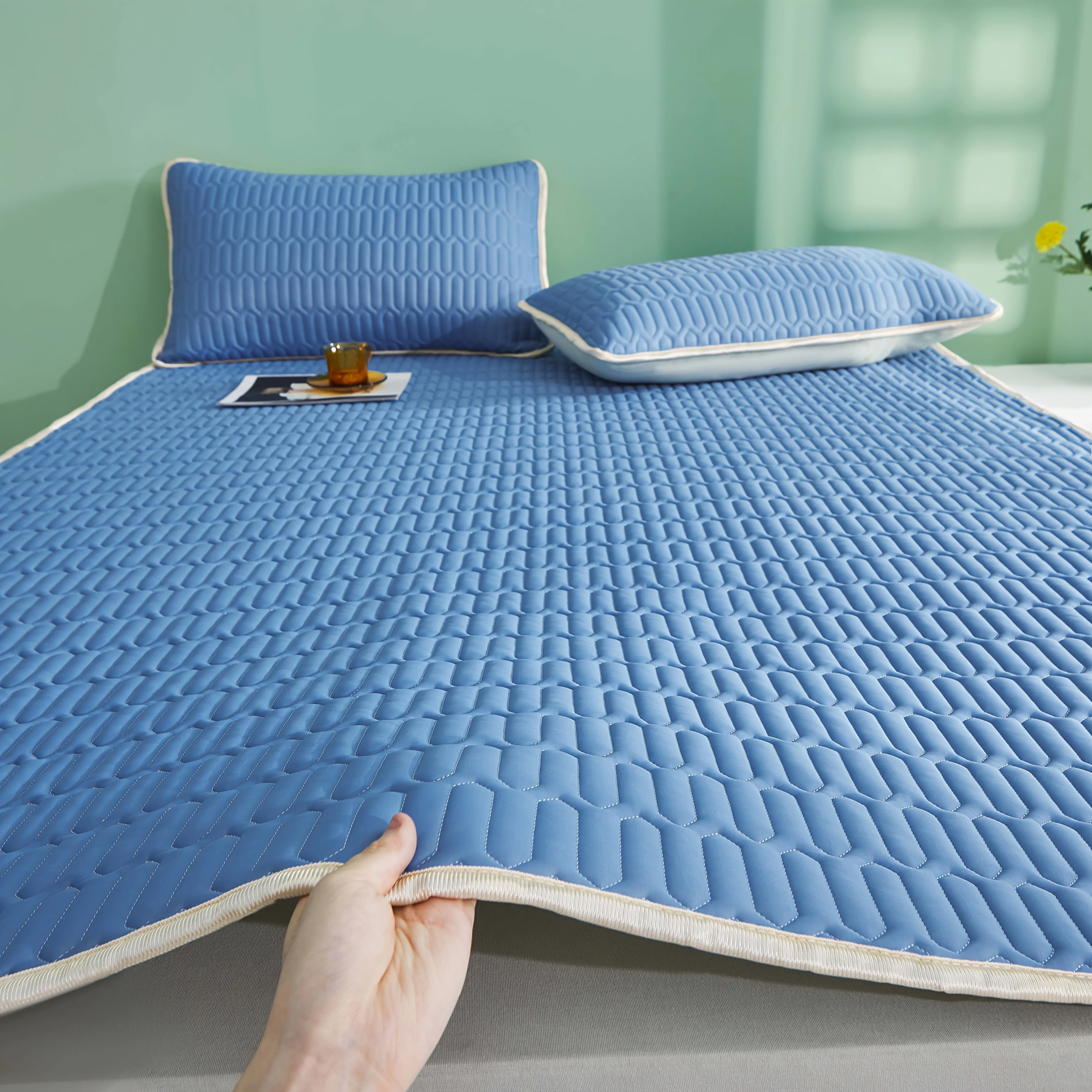 1pc Cool Mat without Pillowcase and Pillow Core, Latex Cool Mat Non-slip Cooling Suitable for Summer Home Bedroom Student