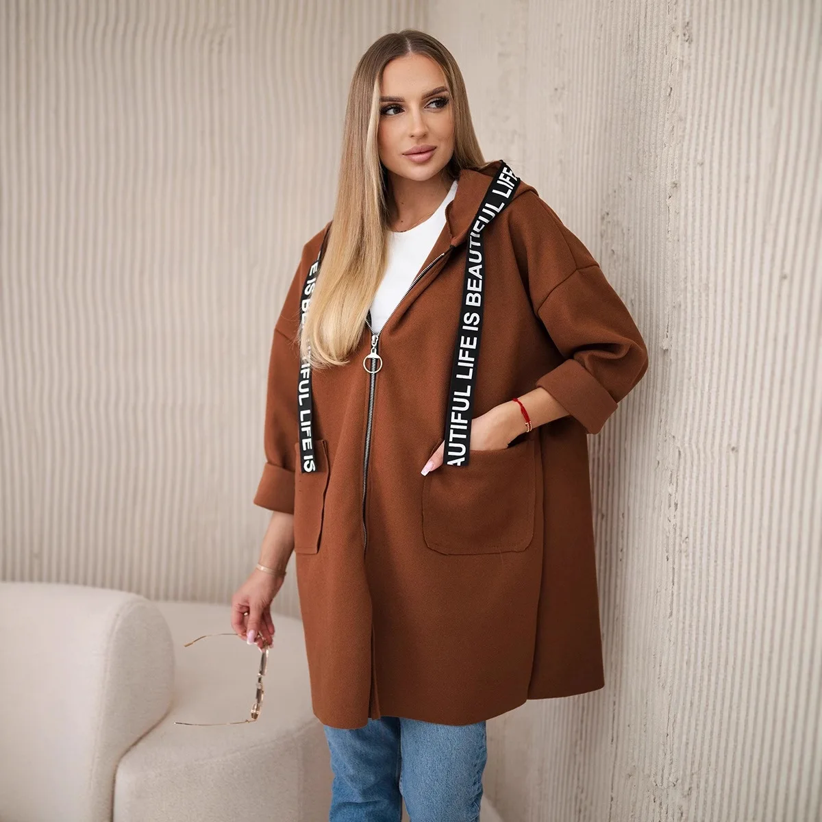 

Abrigos Invierno Mujer 2025 Hooded Sports Women Large Size Solid Color Casual Long-sleeved Zippered Woolen Jacket Women Clothing