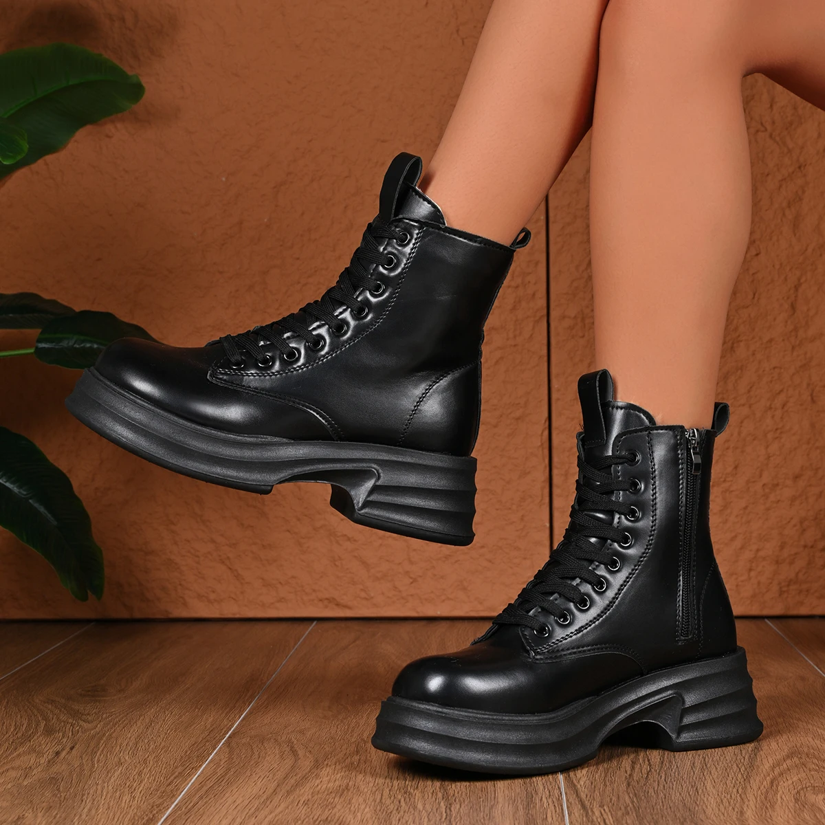 2025 الشتاء بلون جولة تو سميكة سوليد أحذية نسائية مريحة عصرية مريحة عادية منتصف طول فارس الأحذية #3