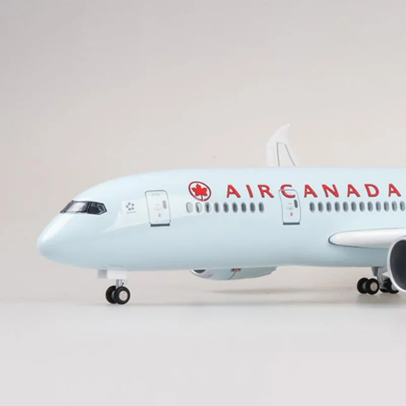 2024 New 1/130 Scale Diescat Model AIRCANADA  Airlines B787 Resin Airplane With Light Collection Display Decoration Gifts Fans