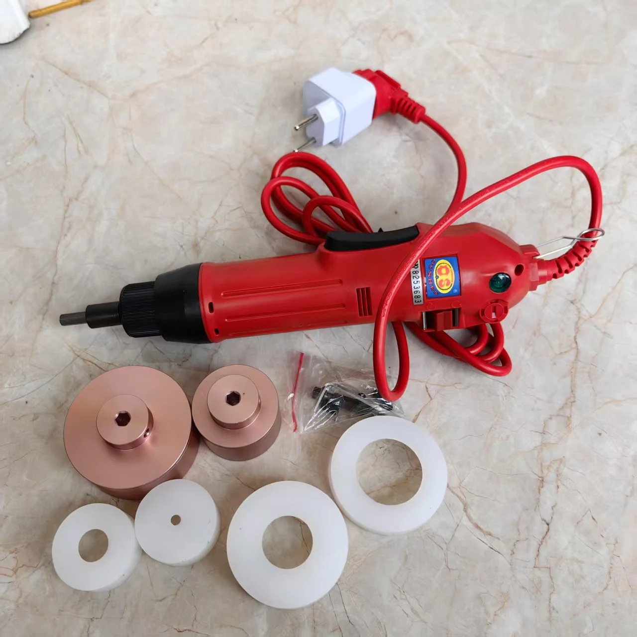 Elektrische Flaschen verschluss Maschine Kappe Schrauben manuelle Abdeckung Verschluss 10-50mm tragbare Hand elektrische Schraub spitze Deckel Schließfach