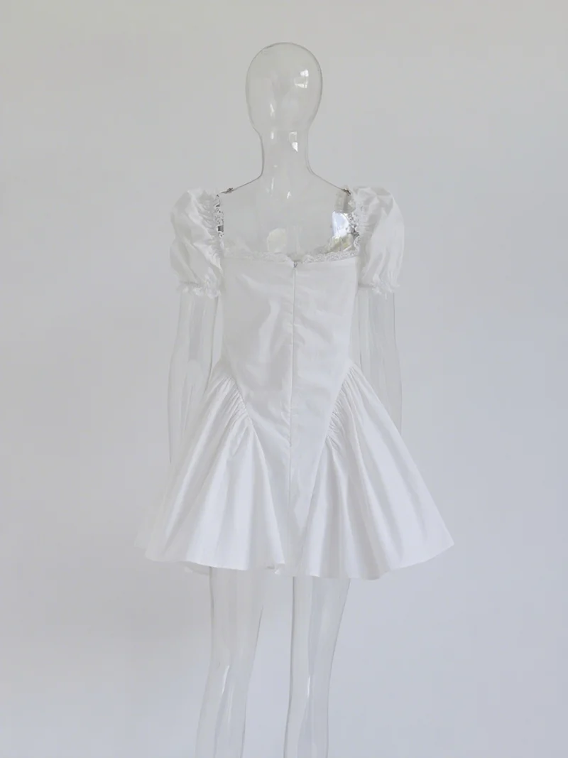 2025 Abito da donna estivo moda pizzo bianco maglia pizzo collo quadrato manica corta mini abito casual Boho Beach abiti femminili