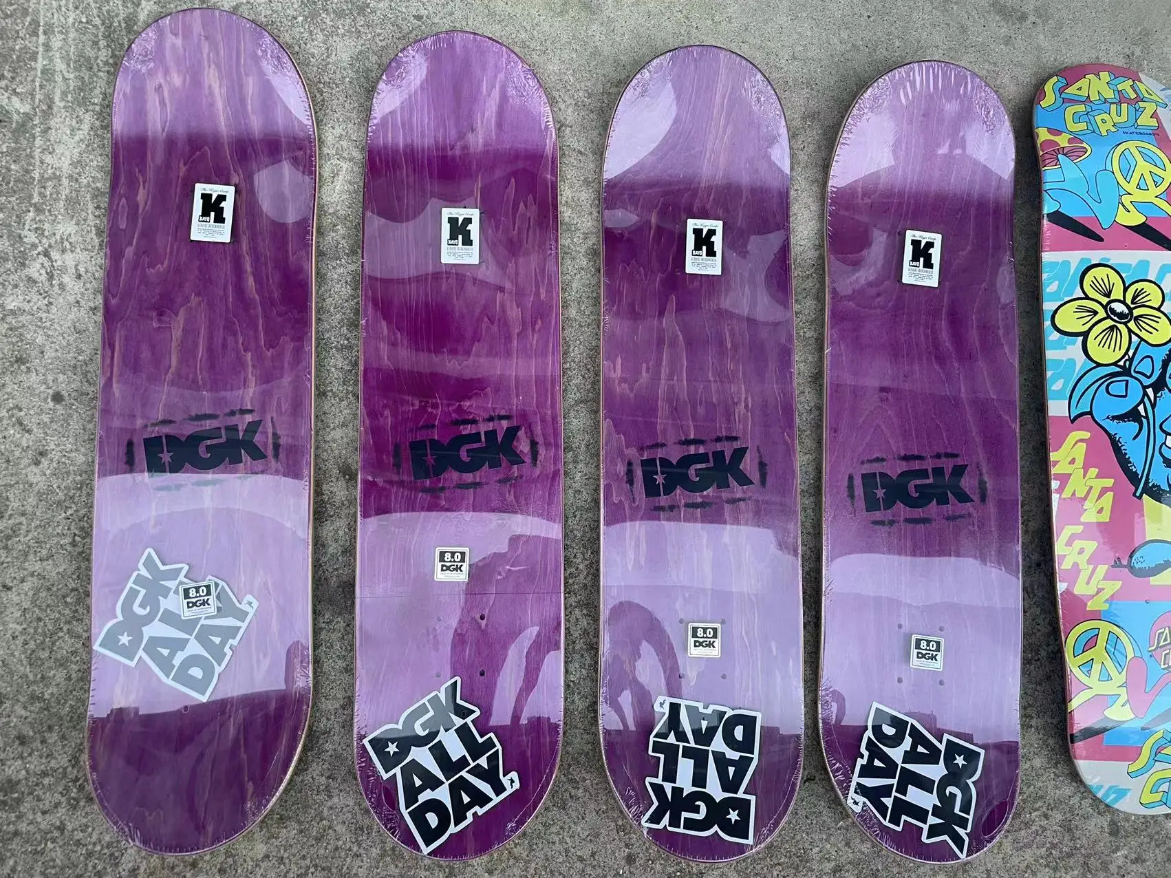 DGK Skateboard Parts  Deck 100% Canada Maple 7 Ply High Quality 7.75/8.0/8.25/8.5 Inch More Size Pro Skate Add Griptaper