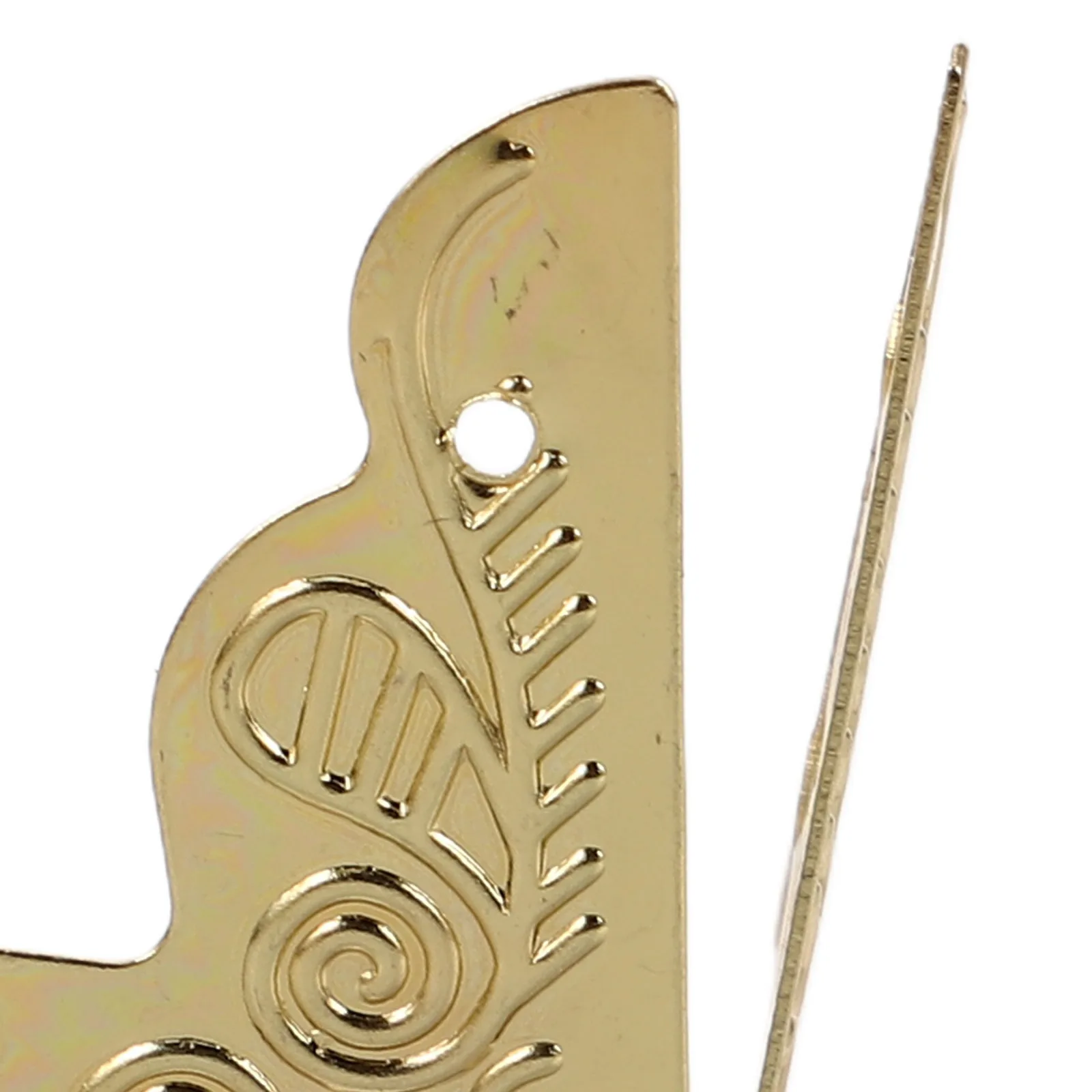 ตัวป้องกันมุมแบบวินเทจ 100 ชิ้น ตัวป้องกันขอบกล่องเหล็ก ฝาครอบตกแต่งสำหรับตู้ ตู้เก็บของ เฟอร์นิเจอร์ ป้องกันกล่องไม้