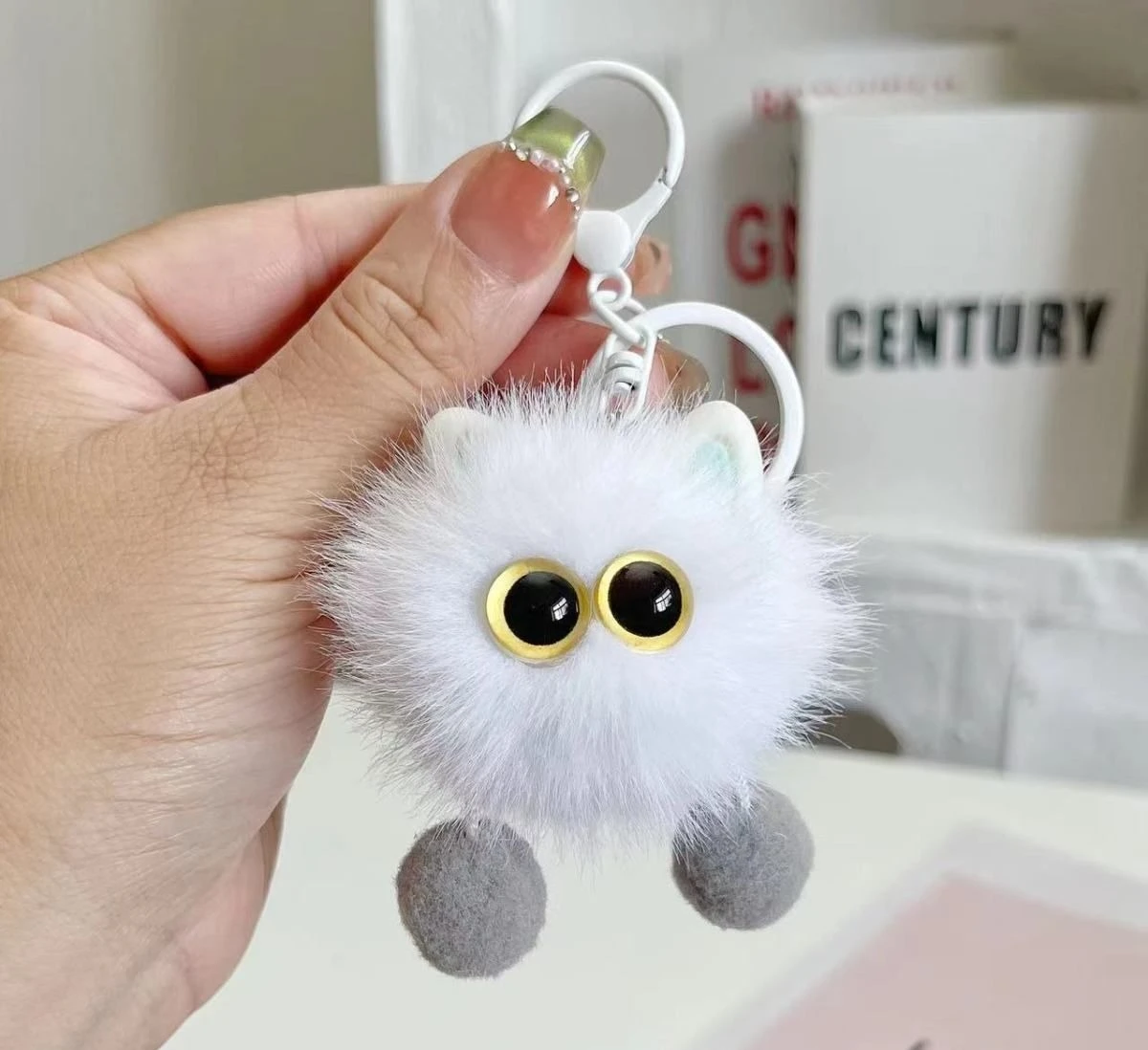 Plush Keychain for Women, Soft Car Key Chain