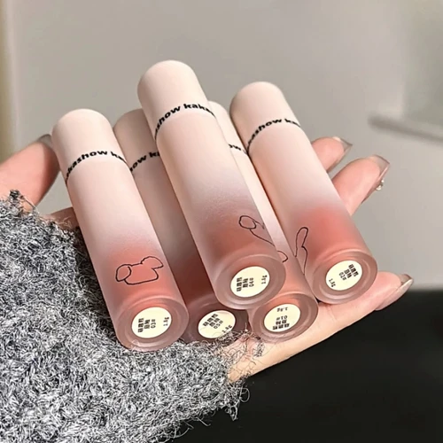 Imagen 2 del producto Lápiz labial de barro mate de terciopelo, osos, resistente al agua, brillo de labios suave de larga duración, maquillaje de labios para mujeres, Cosméticos Coreanos, castañas marrones