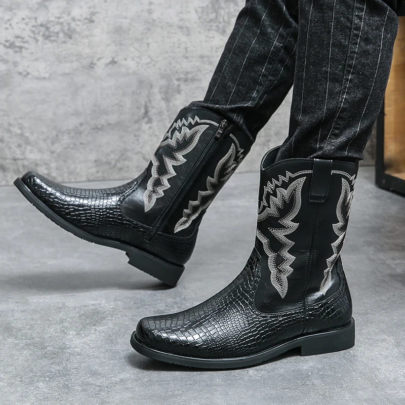 Bottes en denim imprimées brodées pour hommes, style occidental, fermeture à glissière latérale, haut confortable, haute qualité, nouveau style à la mode