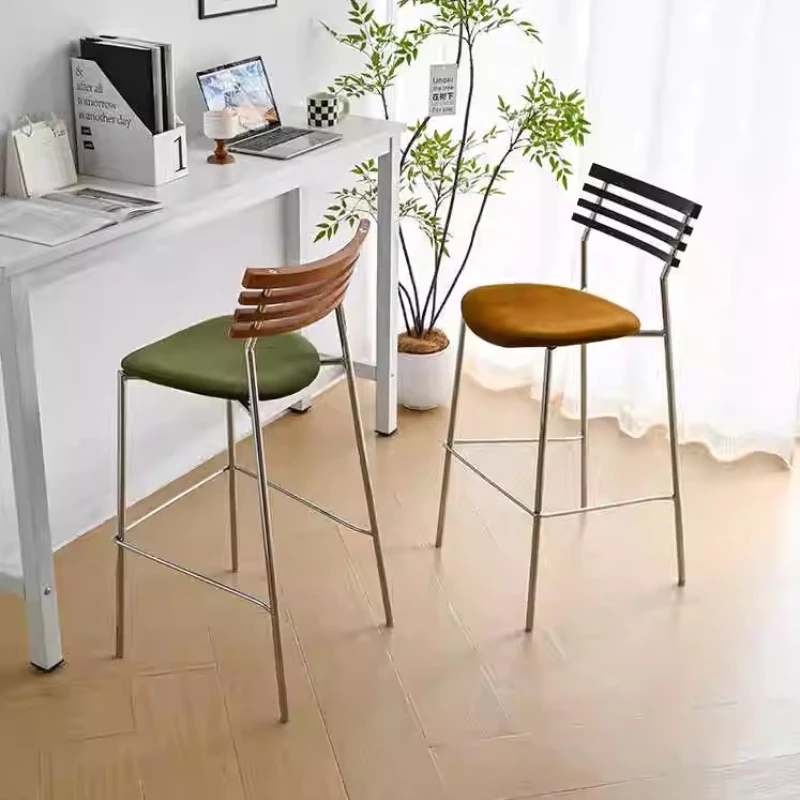 Nordic Light Luksusowe wysokie krzesła Oparcie w stylu retro Wygodne modne stołki barowe Recepcja Minimalistyczne meble domowe Sillas De Bar