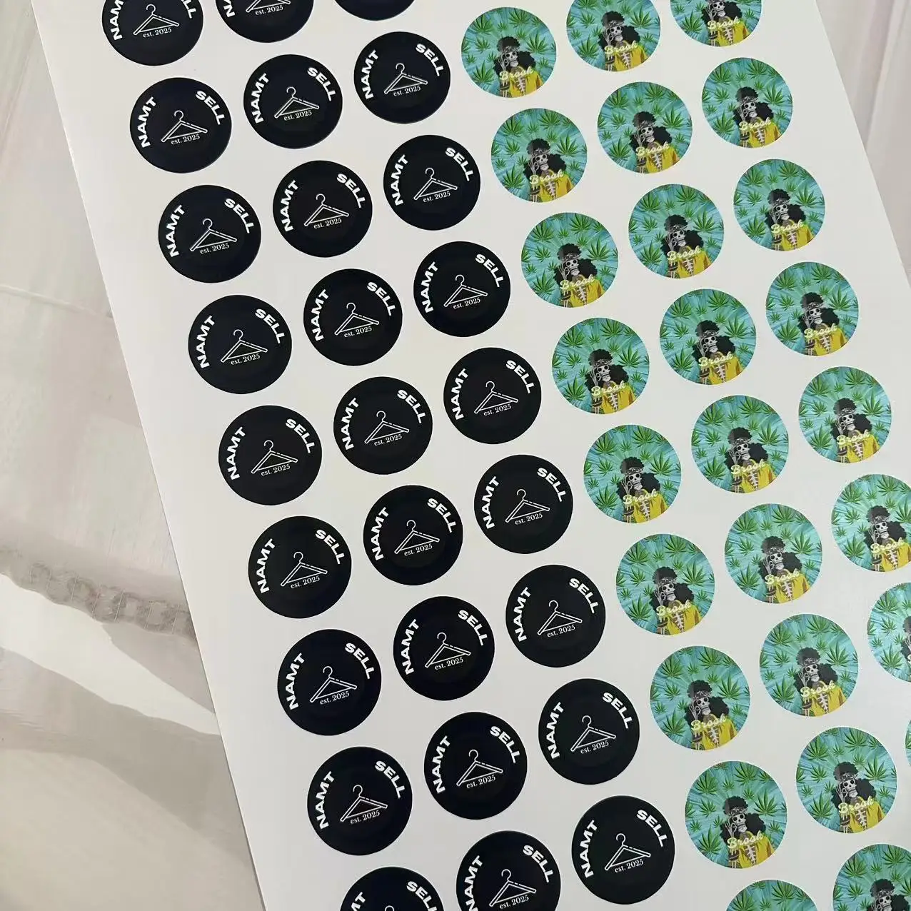 ملصقات تصميم مخصصة لأي مناسبة - قم بتوصيل الشعار/الصورة لإنشاء الشارات الشخصية وديكور الأحداث وملصقات الهدايا #2