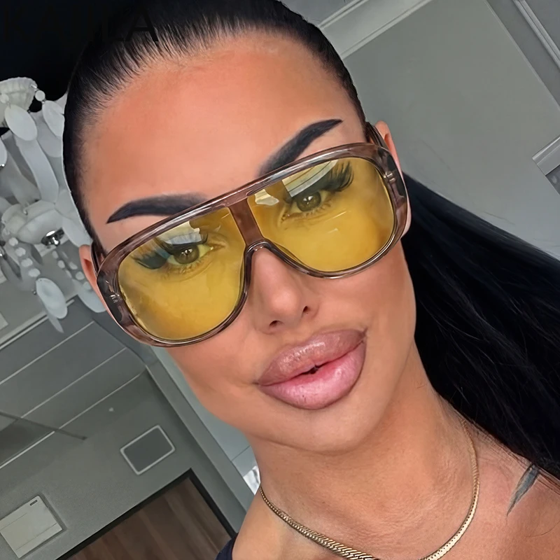 

Retro Oversized Shield Sunglasses Women 2026 New Tortoiseshell Flat Top Yellow Lens Driving Vintage One-Piece Goggle Shades