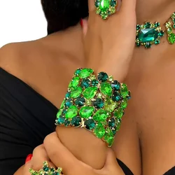 Green Crystal Exaggerated Bangle Women Hand Accessories Luxury Designer Geometric Rhinestone Bracelet Beach Jewelry Gift