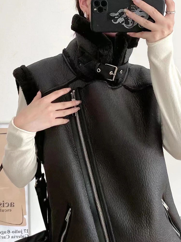 Ailegogo Autumn Winter Women Loose Thick Warm Faux Leather Fur Vest with Belt Streetwear Female Moto Biker Sleeveless Waistcoat