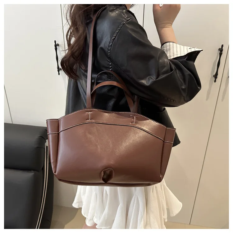 1 Stück Spezialtasche für Damen, große Kapazität, modische Joker-Umhängetasche, neue tragbare Handtasche für Pendler. – Detail 34