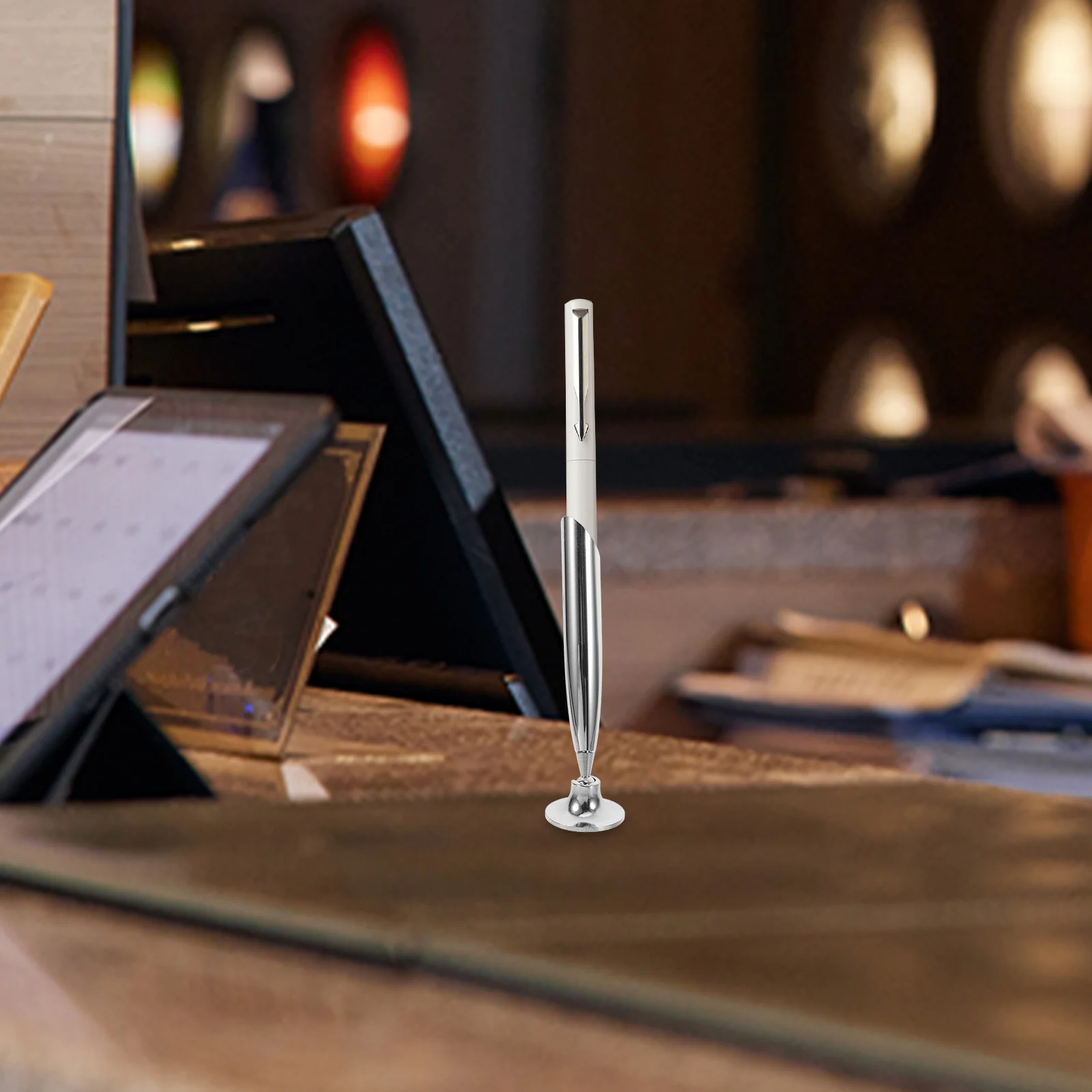 

4Pcs Single Pen Holder Metal Base Stable Desk Stand Rotatable Fountain Ballpoint Pen Holder Office Supplies Office Supplies