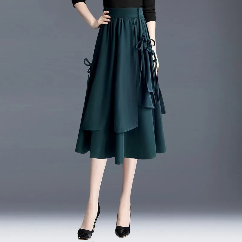 กระโปรงทรงเอ สปริง/ออทัมน์ สำหรับผู้หญิง กระโปรงพลีทเอวสูง ทรงไม่สมมาตร ความยาวปานกลาง เหมาะสำหรับใส่ไปทำงานหรือใส่ในบ้าน ผลิตจากโพลีเอสเตอร์ สี...