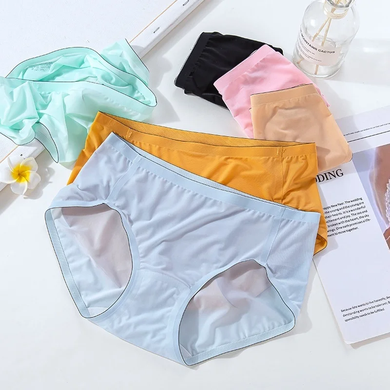 

Women's Ice Silk Underwear Underpants Sexy large size Breathable comfortable cotton solid color ice silk fabric fashion panties