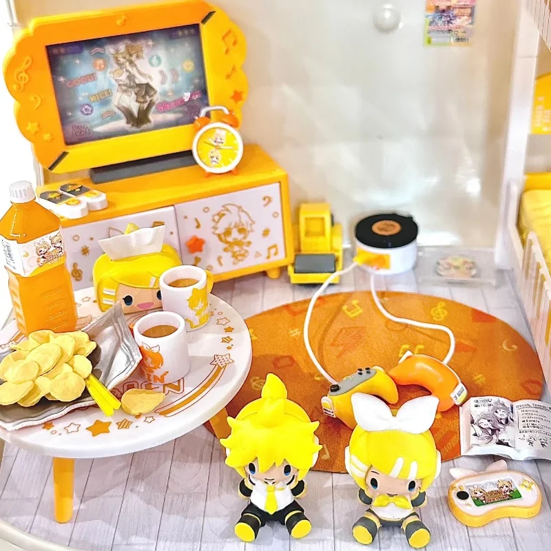 Genuine Re-Ment Hatsune Miku Kagamine Rin Kagamine Len'S Room Miniature Scene Action Figure Model Toys Gift Birthday