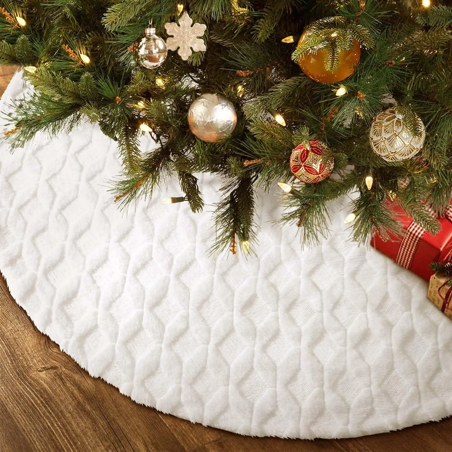 

1PC 78/90/122/150cm Knitted Christmas Tree Skirt Plush Faux Fur,Thick Flower Red/Cream White Tree Skirt,Adornos Árbol De Navidad