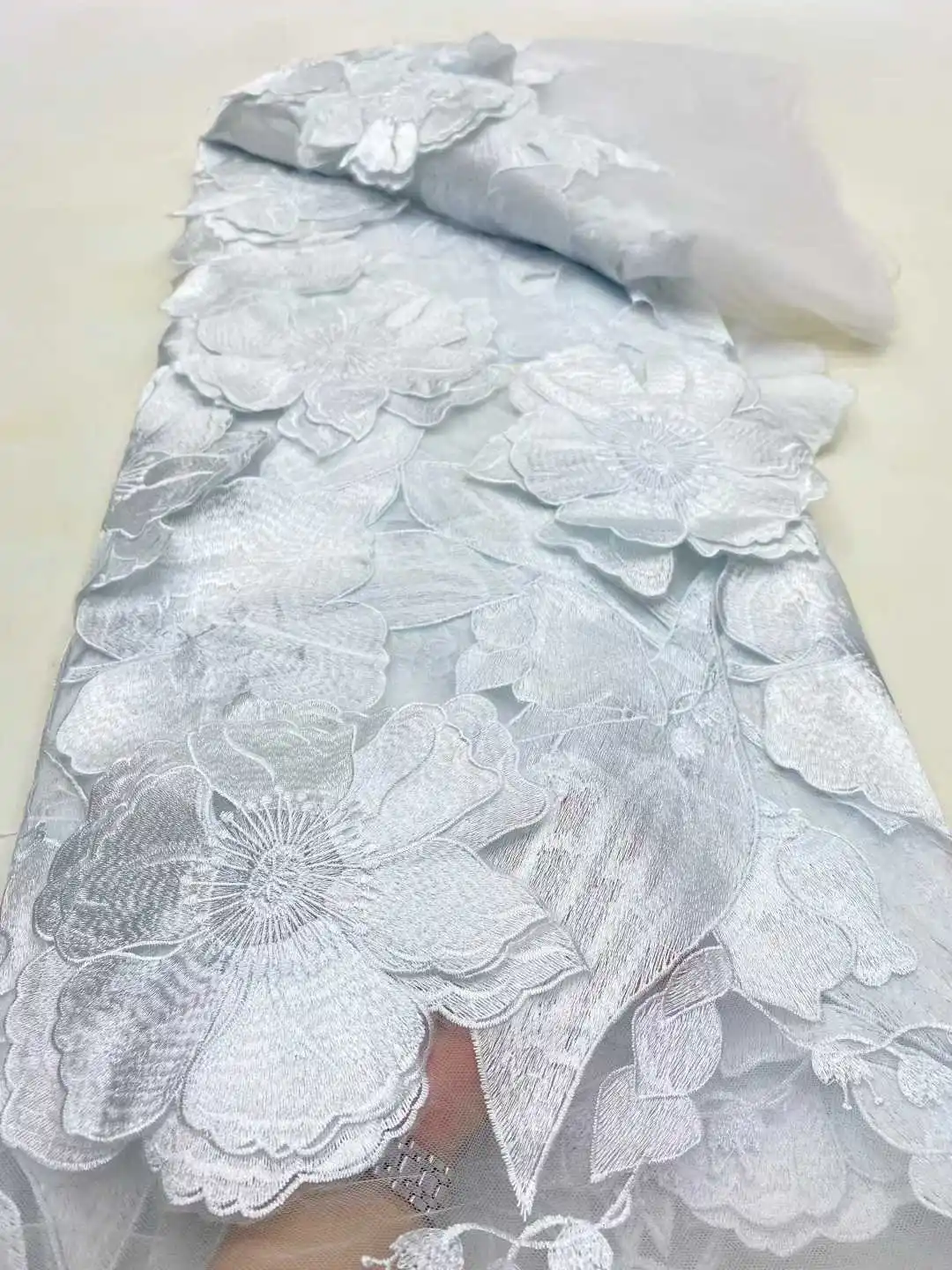 African 3D Flower  Lace Fabric 2025 High Quality French Nigerian Embroidery Tulle Fabric For Wedding Dress Sewing
