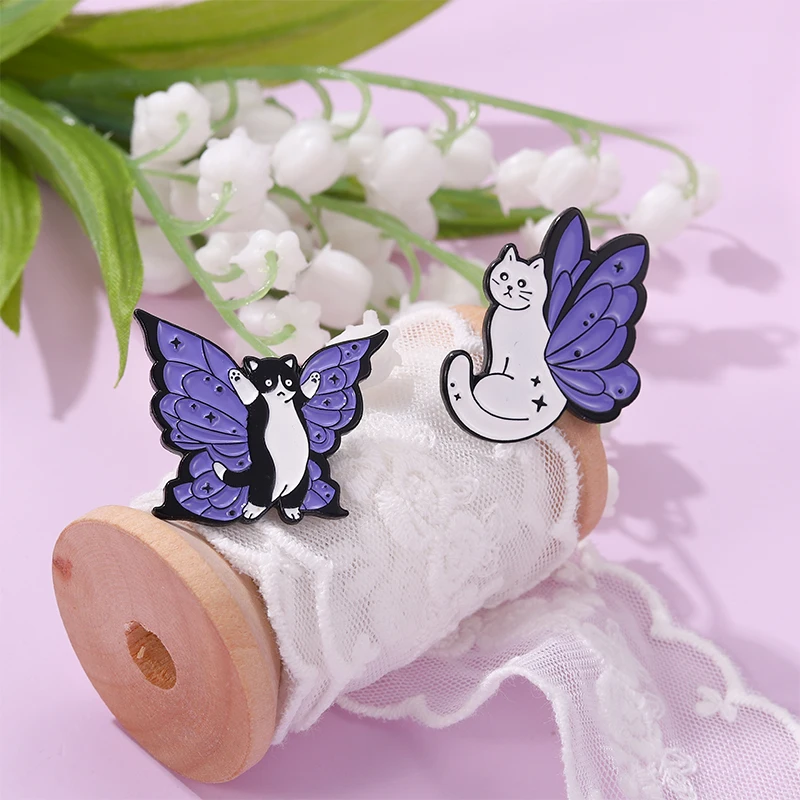 Purple Butterfly Cats Enamel Pins Custom Witchcat Brooches Insect Lapel Badges Animal Jewelry Gift for Kids Friends
