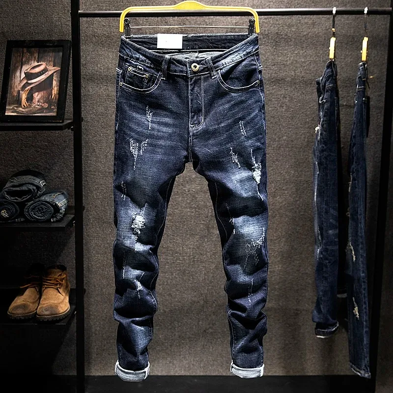 

American High Street Men's Jeans Trendy Ripped Worn-out Hole Punch Elastic Straight Cut Slim Fit Streetwear Pant for All Seasons