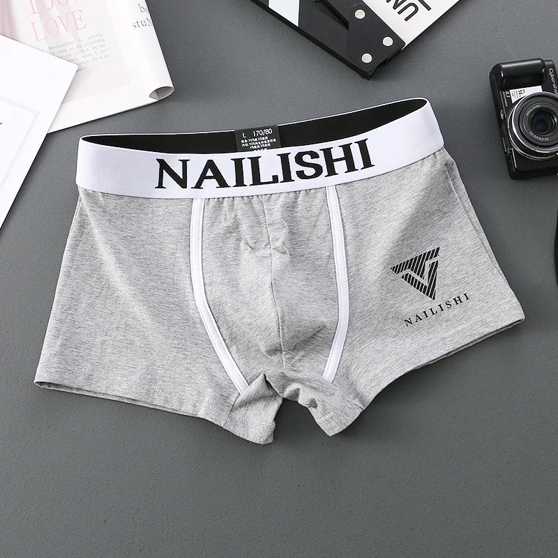 2 Piece Men\'s Underwear Burst of Cotton Breathable Youth Boxer Shorts Letter Trend Mid-waist Quadrangle Shorts Flat Corner Perso