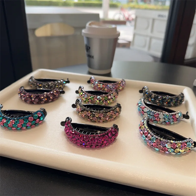 

НОВЫЙ зажим-банан со стразами, легкие роскошные заколки большого размера, модные радужные заколки для хвоста, аксессуары для волос для женщин