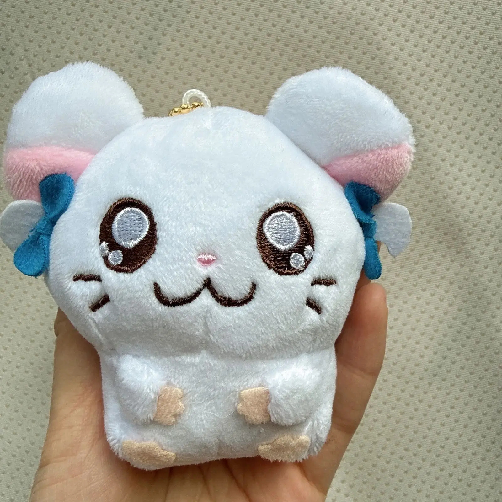 Cute Hamtaro Bijou Hugging Plush Keychain Bag Charm Kawaii Gift for Boys Girls Fans Soft Doll Toy Stuffed Hamster Ornament view 6