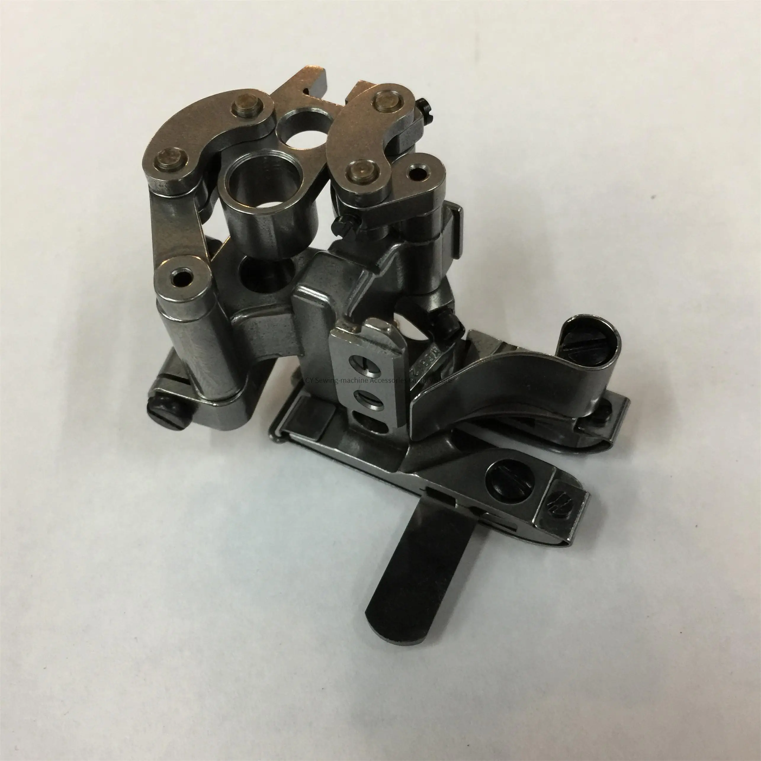 1 قطعة 3027092 قطعة قدم الضغط في ماكينة الخياطة قوية H ضغط القدم لأربعة إبرة ستة موضوع ياماتو Fd-62 قطع واحدة سلس الملابس الداخلية الخياطة