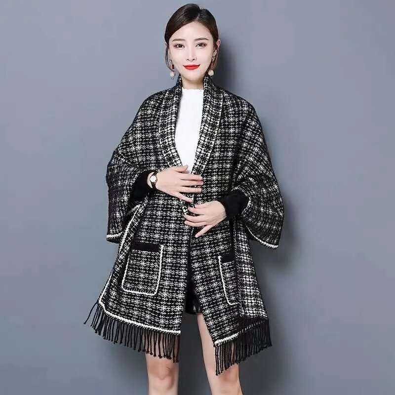 #4001 Mink Cashmere Knitted Poncho Women Long Sleeved Loose Cardigan Shawl With Tassel Outerwear Long Poncho Cape Coat Pockets