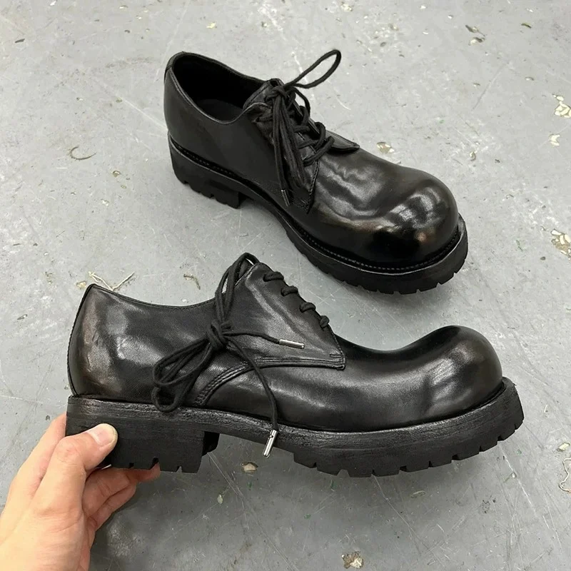 

Vintage Casual Black Leather Shoes Big Round Toe Lace Up British Shoes for Men's and Women's Fashion Show Couple's Shoes