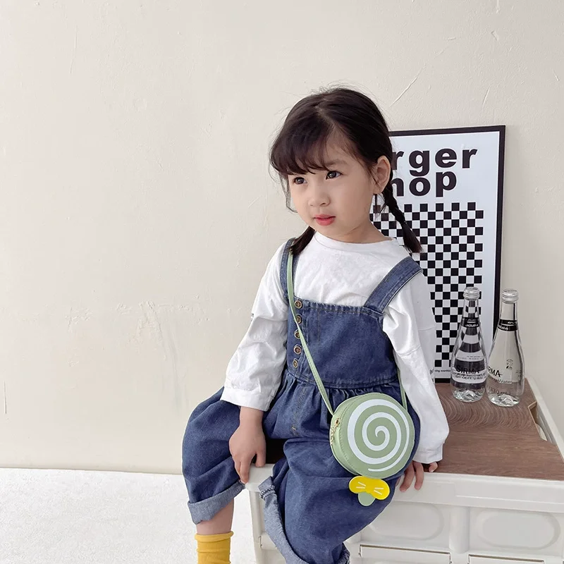 

Модная милая детская маленькая круглая сумка с узором леденца, женская сумка на плечо для мальчиков и девочек, сумка через плечо из искусственной кожи, детский кошелек для монет