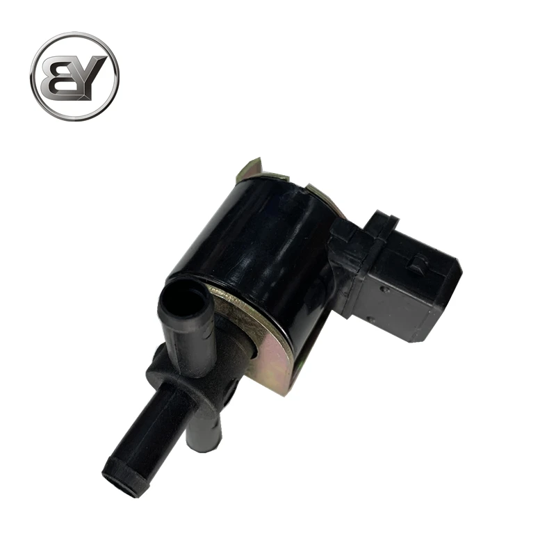 

BTAP Turbo Boost Control Solenoid Valve For Passat B5 MK4 Golf Dossy 1.8T Beetle A4 S4 TT 058906283C 058906283F