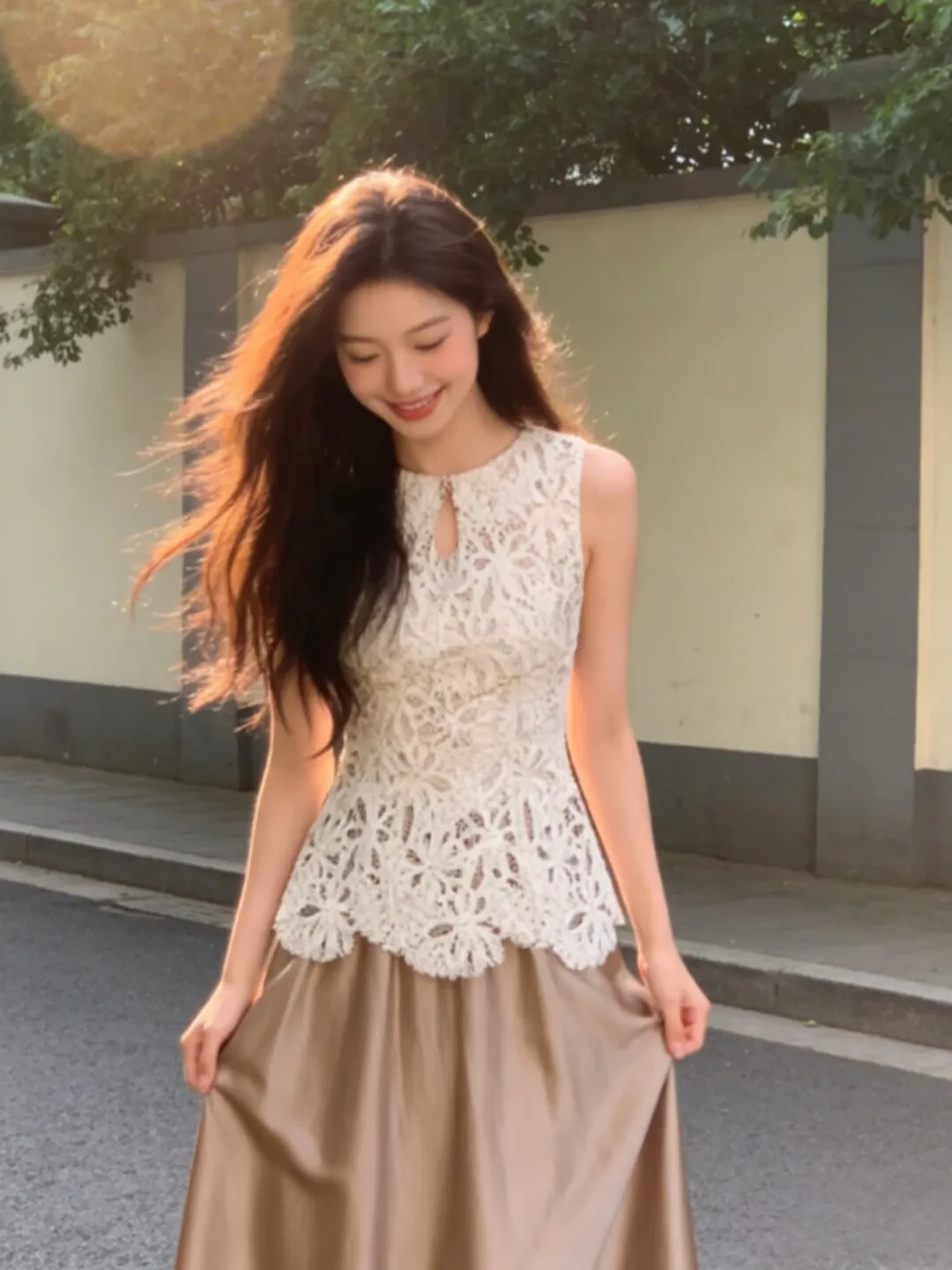 

Нежный Ветерок: Уникальный Красивый Кружевной Топ и Юбка — Комплект из Двух Предметов для Идеального Образа (OOTD) Лето 2026. Удобный, Стандартный Крой, Смесь Хлопка.