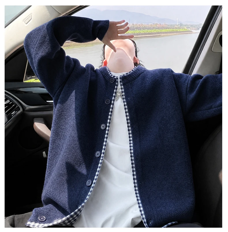 Luxuriöser Retro-Design Strick-Cardigan für Herren Neuer Hochwertiger Beliebter Karierter Patchwork-Pullover Jugendlicher Lässiger Dicker Warmer Mantel – Detail 19