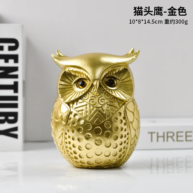 Owl Statue Home Decoration Emphasizes Cute Animal Sculptures. Owl Decoration Is Used for Desktop Ornaments