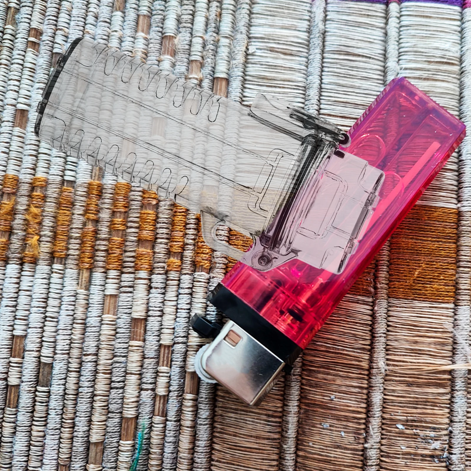 

Clear Waterproof Anti Moisture Transparent Lighter Sleeve Case Compact Lightweight Storage Protects from Scratches Stylish