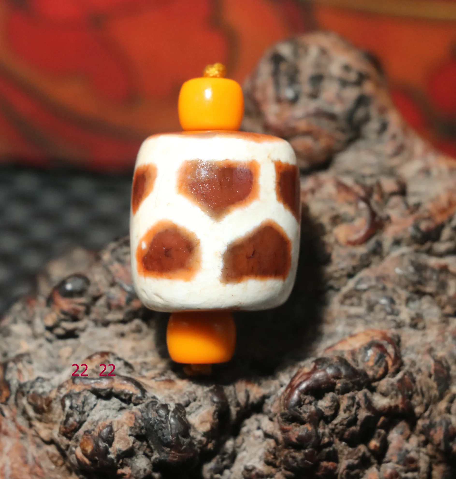 

Energy Tibetan Old Agate Red Color Turtle Shell Longevity Daluo dZi Bead Amulet LKbrother Sauces