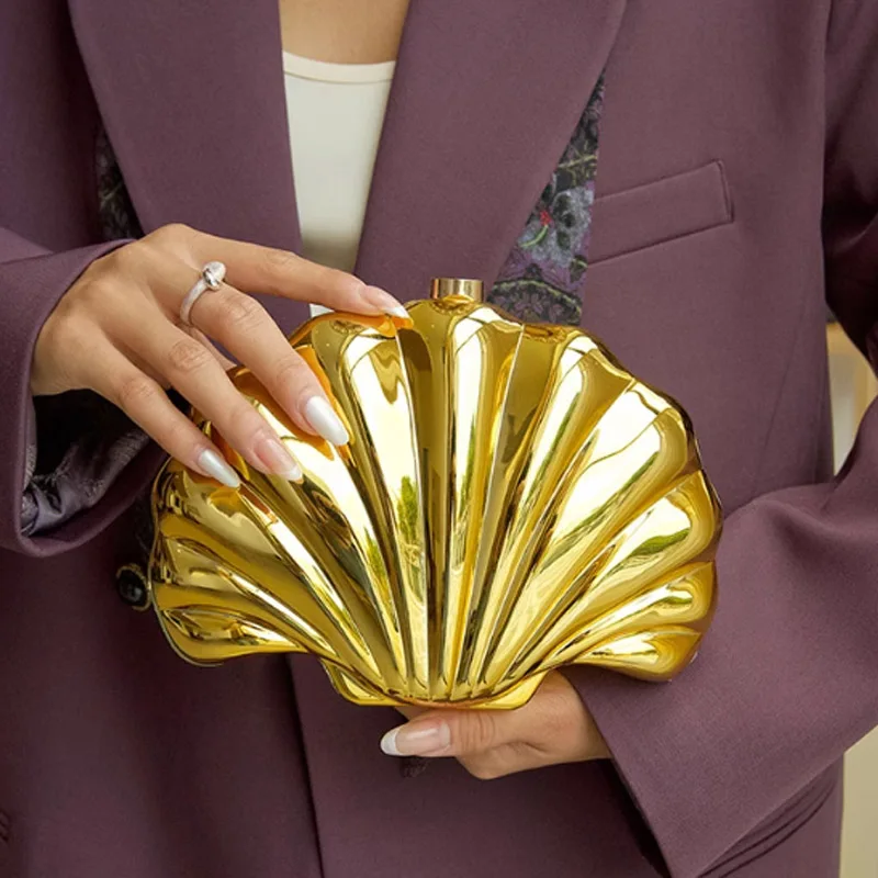 

Luxury Gold Acrylic Women's Bag With Fan-shaped Flowers and Shiny Surface For Banquets Hand-held Bag Crossbody Bag