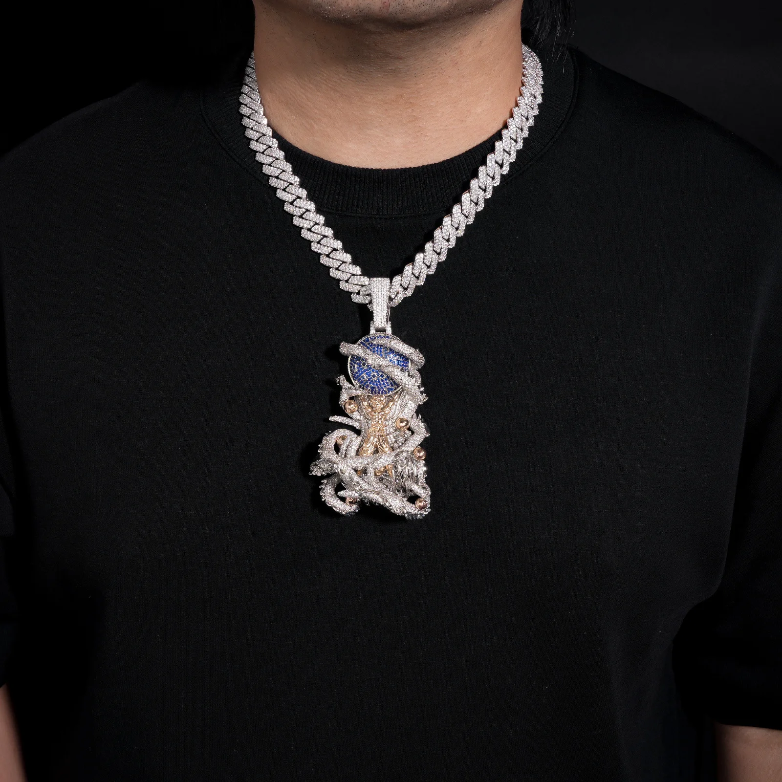 Iced Hip Hop 3D Dragon Wrapping Wukong Pendant Copper Inlaid Zircon Heavy Industry Trendy Play Men's Necklace Accessories Men's and Women's Commemorative Gifts Birthday Gifts Unique Jewelry