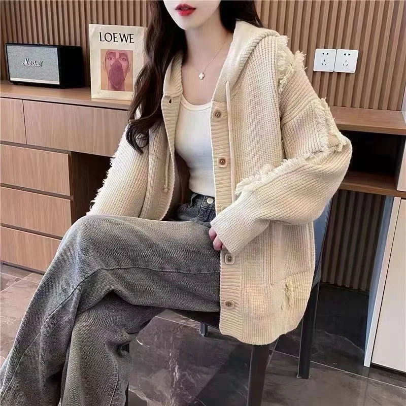 

Foreign Design Sense Hooded Knitted Cardigan Women's 2025 New Winter Versatile Age-reducing Sweater Jacket Women